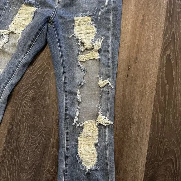 Judy Blue Distressed Shredded Jeans Straight Fit Size 7/28 Light Wash - Picture 4 of 16